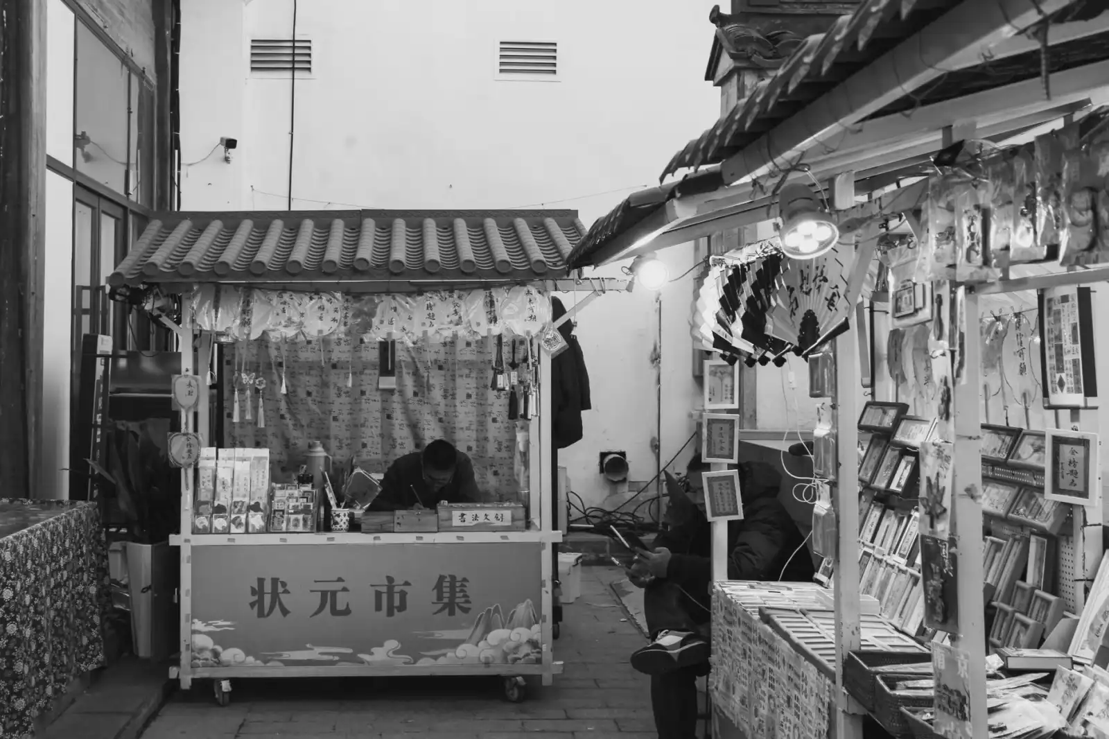 汽车脚垫与座垫配套方案对比：如何为重庆车主选择后备箱垫与车饰组合